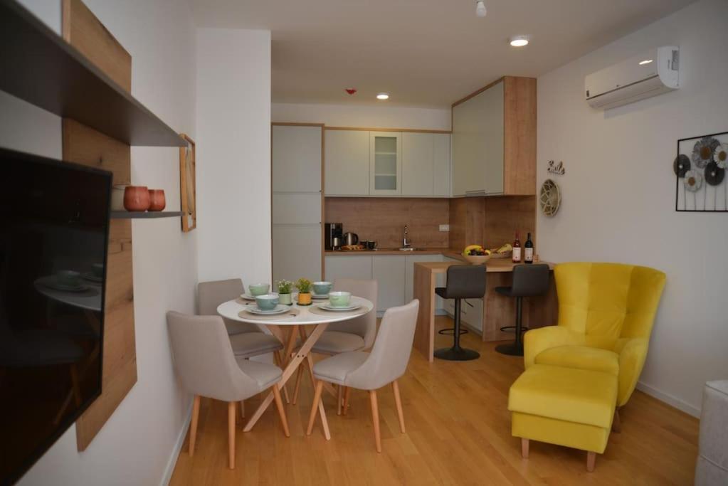 Апартаменты Design Flat With Impressive Boka Bay View Котор Экстерьер фото