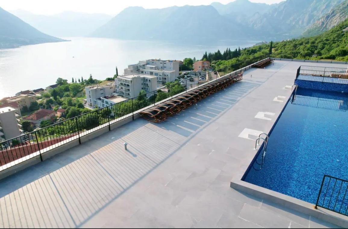 Апартаменты Design Flat With Impressive Boka Bay View Котор Экстерьер фото
